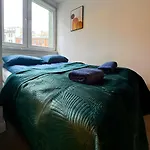 Apartman Inside Solec Ii *