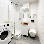 Apartman Inside Solec Ii *