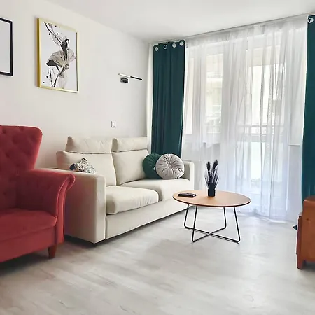 Inside Solec Ii * Varsó
