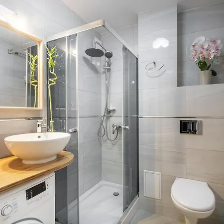 Inside Solec Ii Apartment *