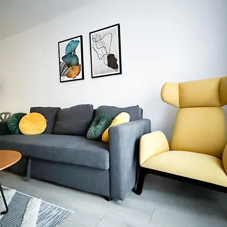Apartment Inside Solec Ii