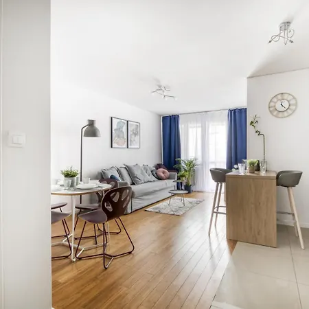 Apartment Inside Solec Ii Warsaw