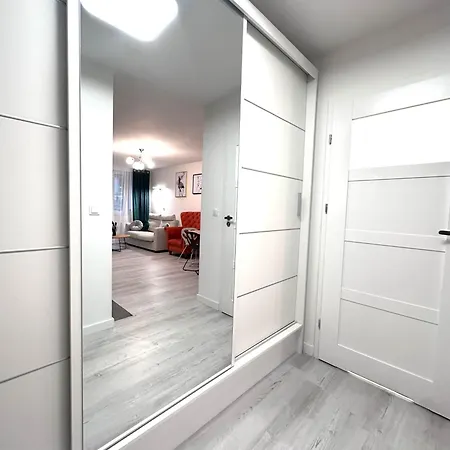 Inside Solec Ii Apartament *