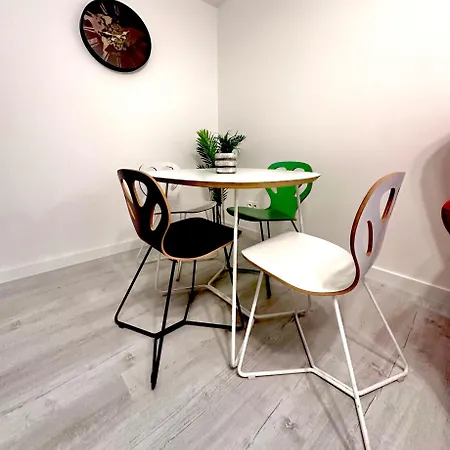 Appartement Inside Solec Ii Varsovie