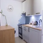 Inside Solec Ii شقة